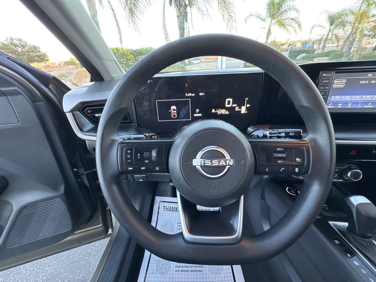 Used 2025 Nissan Kicks S w/ Charging Package FWD image 30