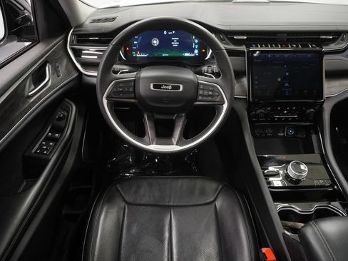 Used 2022 Jeep Grand Cherokee Limited 4xe w/ Luxury Tech Group II AWD/4WD image 26