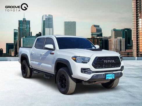 Used 2021 Toyota Tacoma TRD Pro AWD/4WD image 8