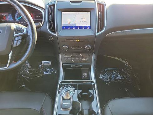 Certified 2020 Ford Edge ST-Line image 19