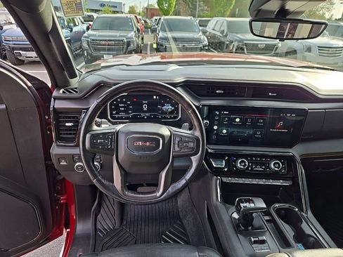 Used 2022 GMC Sierra 1500 AT4 w/ Technology Package AWD/4WD image 16