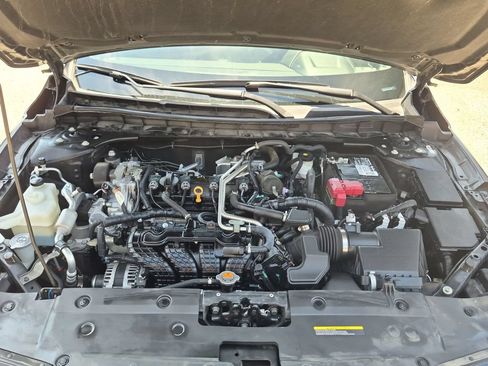 Certified 2022 Nissan Altima 2.5 SV FWD image 32