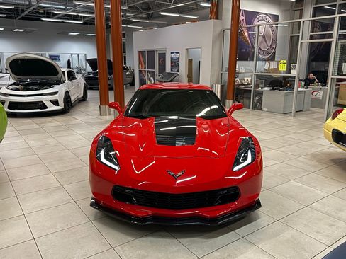 Used 2017 Chevrolet Corvette Stingray Z51 image 7