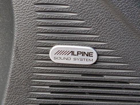 Certified 2023 Dodge Challenger R/T w/ Blacktop Package image 21