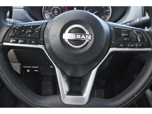 Used 2024 Nissan Versa SV w/ Trunk Package FWD image 17