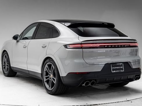 New 2026 Porsche Cayenne Coupe AWD/4WD image 3