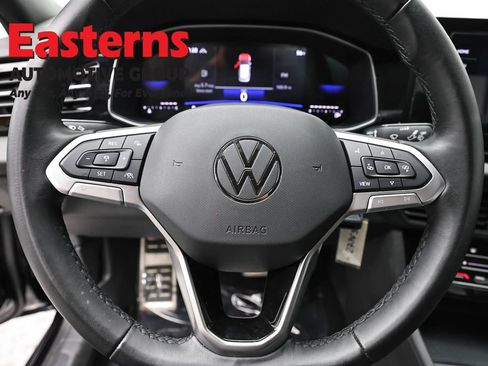 Used 2025 Volkswagen Jetta Sport FWD image 10