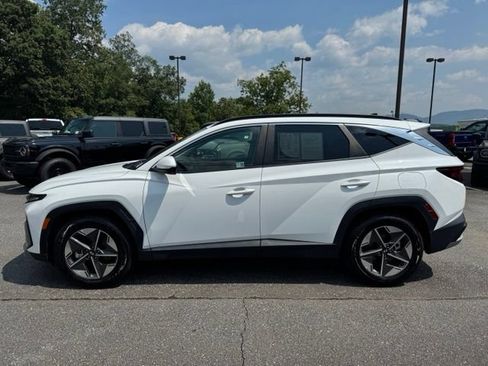 Used 2025 Hyundai Tucson SEL FWD image 4