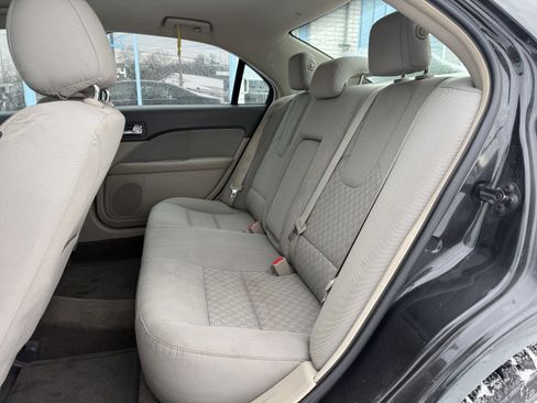 Used 2012 Ford Fusion SE image 19