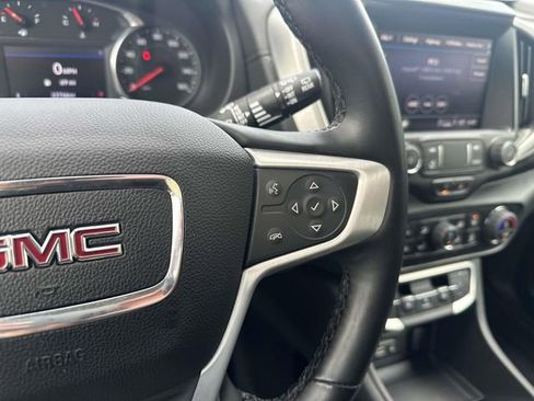 Used 2024 GMC Terrain SLT w/ LPO, Floor Liner Package image 38