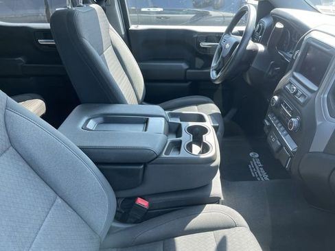 Used 2023 Chevrolet Silverado 1500 Custom image 11