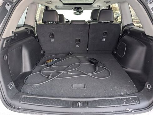 Used 2022 Jeep Grand Cherokee Limited 4xe image 18