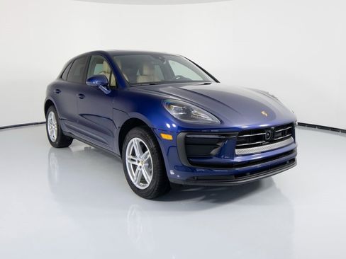 New 2026 Porsche Macan image 12
