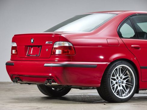 Used 2001 BMW M5 RWD image 17