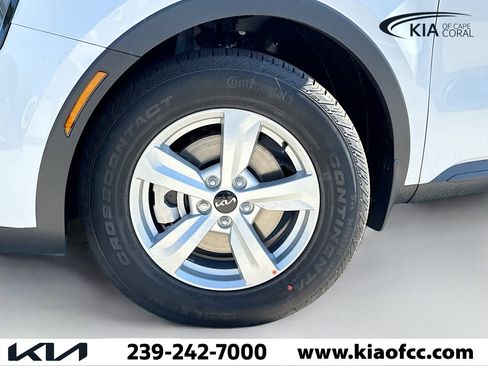 New 2026 Kia Sorento LX image 38