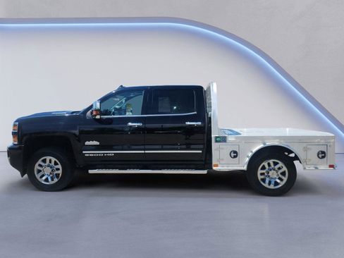 Used 2018 Chevrolet Silverado 3500 High Country w/ Duramax Plus Package AWD/4WD image 6