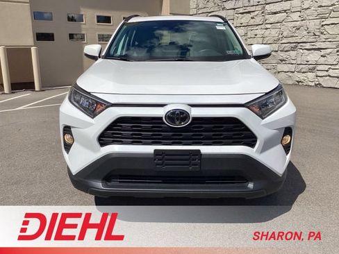 Used 2020 Toyota RAV4 XLE Premium AWD/4WD image 2