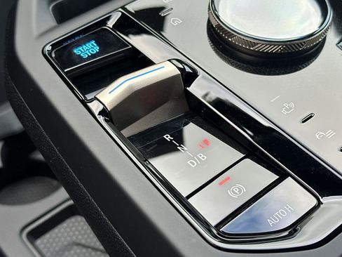 Used 2025 BMW iX xDrive50 w/ Premium Package image 25