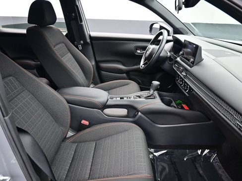 Used 2025 Honda HR-V Sport image 34