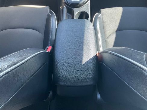 Used 2023 Kia Forte GT-Line FWD image 24