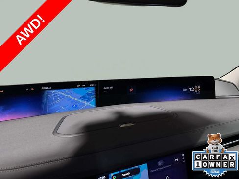 Certified 2025 Lincoln Navigator Reserve AWD/4WD image 7