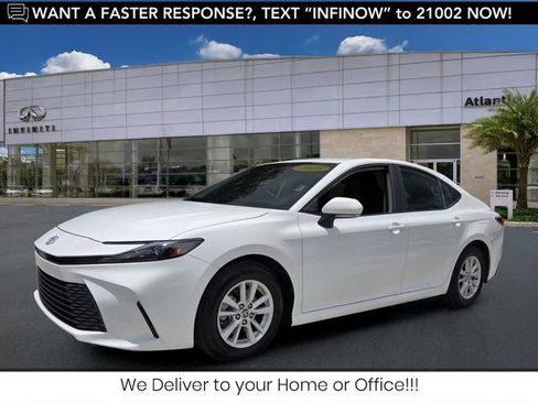 Used 2025 Toyota Camry LE FWD image 1