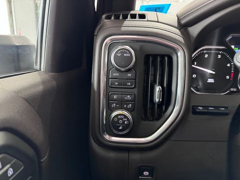 Certified 2022 GMC Sierra 3500 Denali w/ Denali Ultimate Package image 28