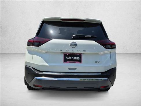 Certified 2023 Nissan Rogue SV FWD image 7
