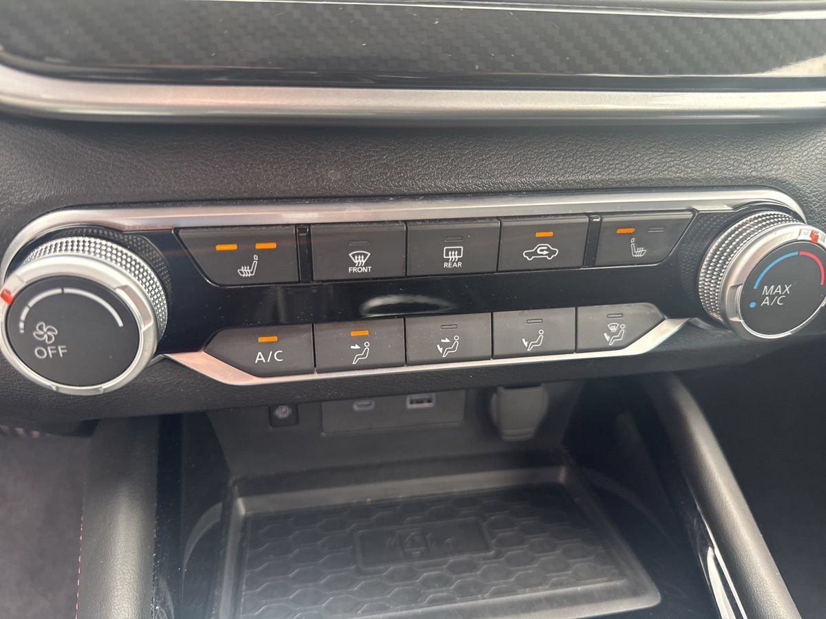 Used 2023 Nissan Altima 2.5 SR w/ SR Premium Package FWD image 28