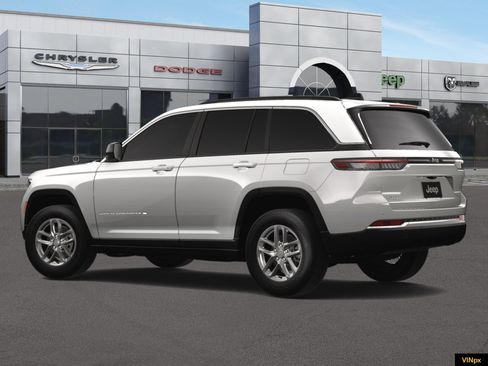 New 2025 Jeep Grand Cherokee Laredo X image 4