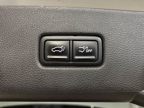 Used 2025 Kia Carnival SX Prestige FWD image 37