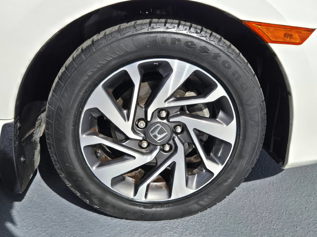 Used 2017 Honda Civic EX image 9