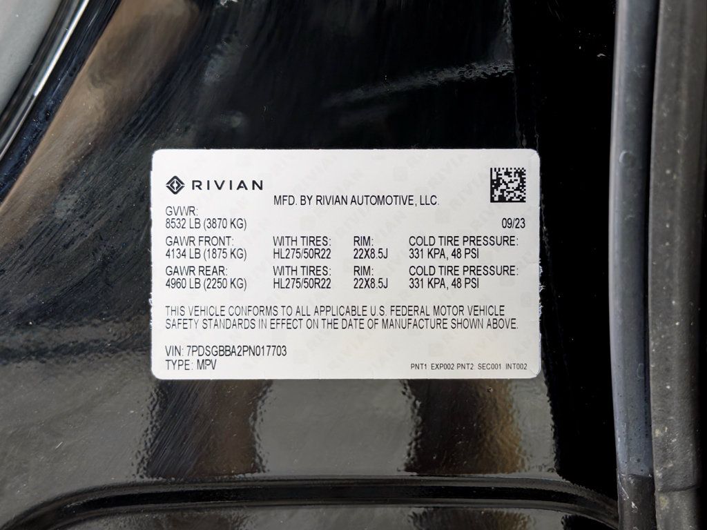 Used 2023 Rivian R1S Adventure Dual AWD/4WD image 29