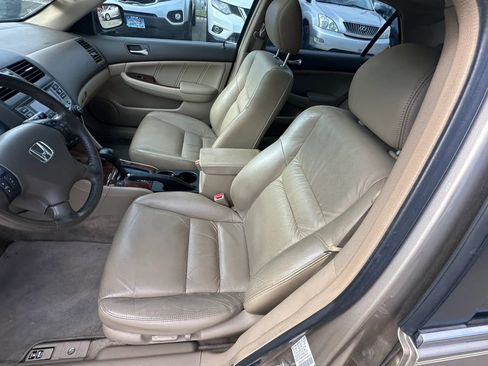 Used 2006 Honda Accord EX-L image 25
