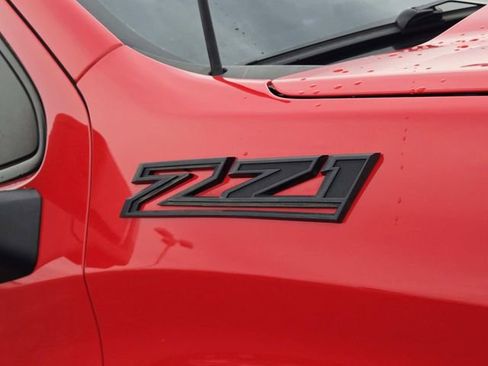 Used 2022 Chevrolet Silverado 1500 LT Trail Boss w/ LT Trail Boss Premium Package image 16