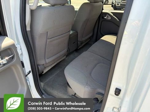 Used 2016 Nissan Frontier SV w/ SV Value Truck Package RWD image 26
