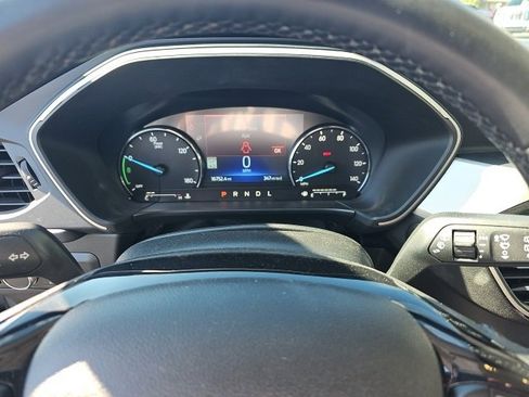 Used 2021 Ford Escape SE w/ Cold Weather Package image 34