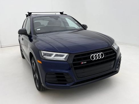 Used 2020 Audi SQ5 Premium Plus w/ Premium Plus Package image 3