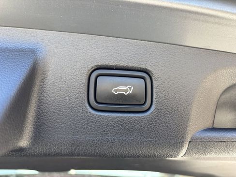 Used 2024 Hyundai Palisade SEL image 19