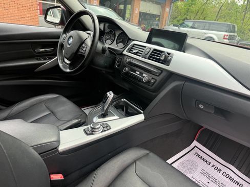 Used 2013 BMW 328i xDrive Sedan AWD/4WD image 19