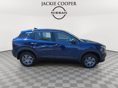 New 2026 Nissan Kicks S FWD image 4