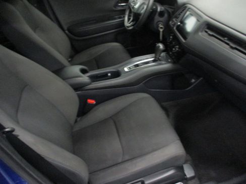 Used 2021 Honda HR-V Sport image 12