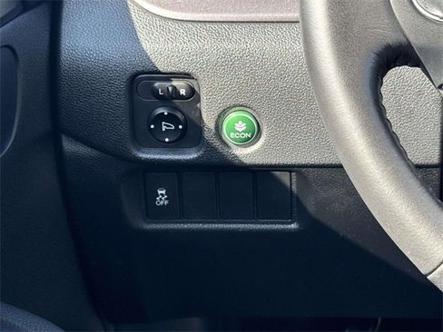 Certified 2018 Honda Pilot EX-L image 24