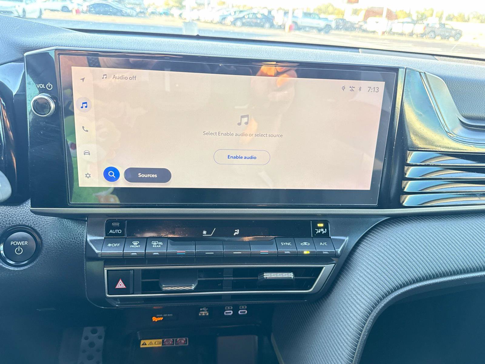 Used 2026 Toyota Camry SE w/ Multimedia Upgrade Package FWD image 21