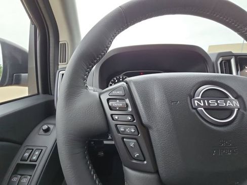 New 2026 Nissan Frontier SV w/ SV Convenience Package AWD/4WD image 11
