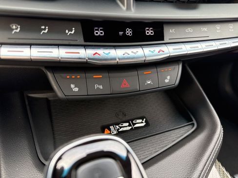 Used 2022 Cadillac CT4 V Blackwing w/ Carbon Fiber 1 Package image 24