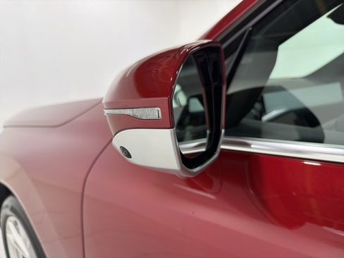 Used 2025 BMW X3 xDrive30i w/ Premium Package image 9