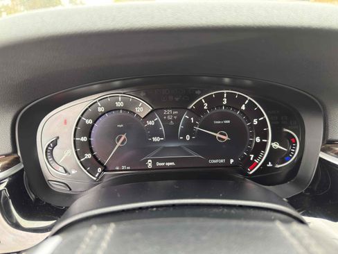 Used 2017 BMW 540i image 35