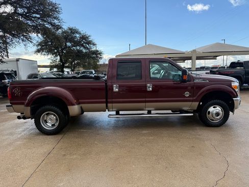 Used 2012 Ford F350 Lariat image 8