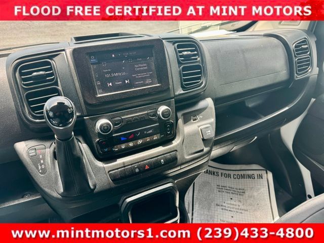 Used 2025 RAM ProMaster 2500 w/ Convenience Group FWD image 18